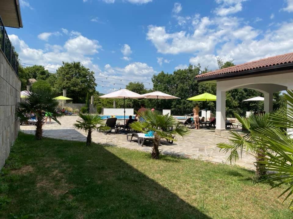 Вила Белисима, Villa Bellissima Bryastovo  Luaran gambar