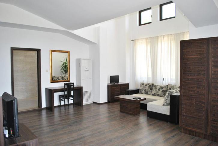 Вила Белисима, Villa Bellissima Bryastovo  Luaran gambar
